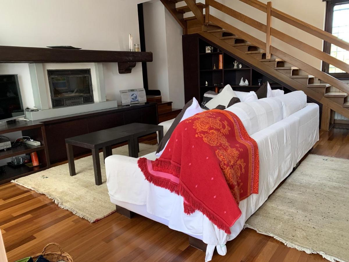 Near Como, Charming Apartment With Fireplace Grandate Bagian luar foto